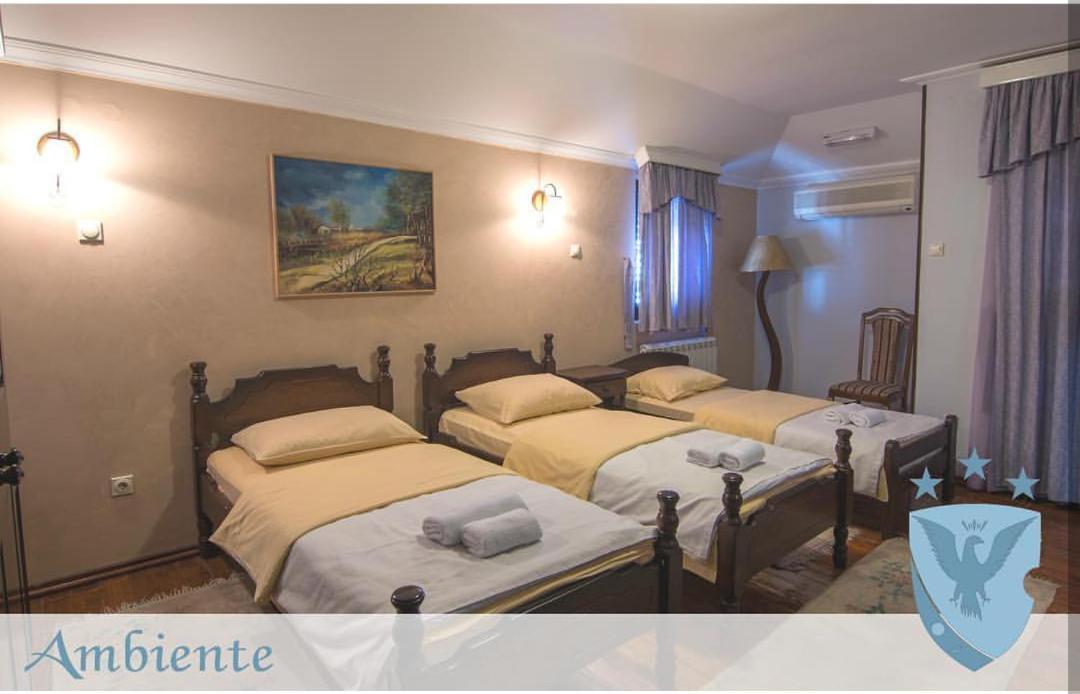 Hotel Ambiente Подгорица Екстериор снимка