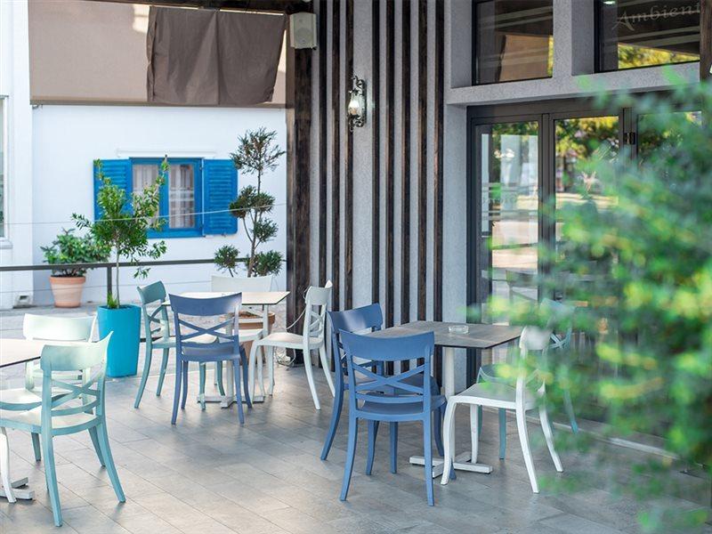 Hotel Ambiente Подгорица Екстериор снимка
